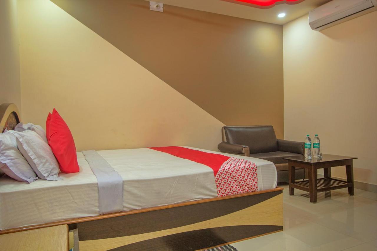 Oyo 29778 Panchadeep Bhawan Hotel Fālākāta Esterno foto